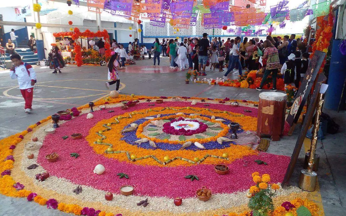 ofrendas escuela guadalupe victoria